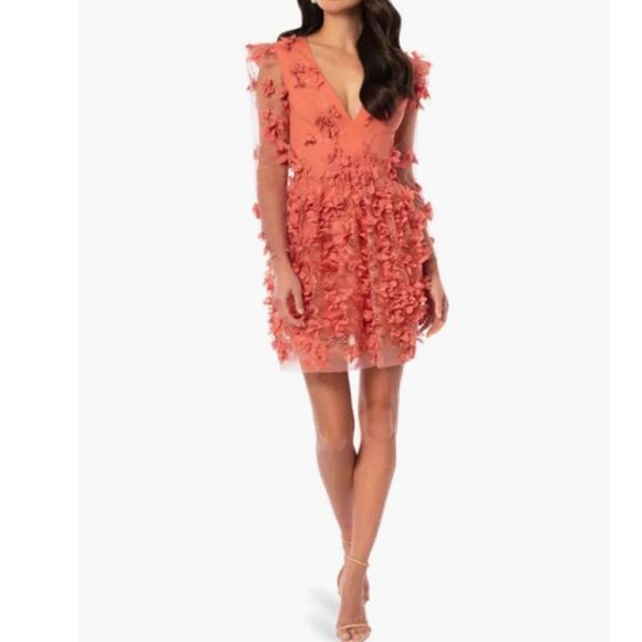 Chic Coral Floral Wedding Dress - Picture 3 of 8